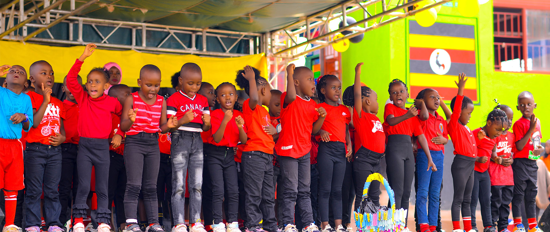 Kindergarten groups with children aged between 3 and 5 years